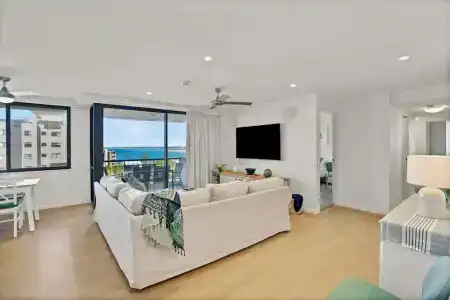Burgess @ Kings Beach - 151