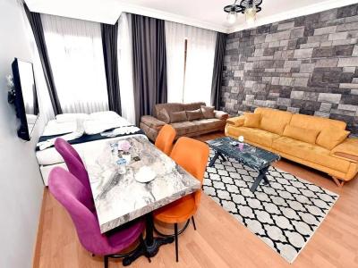 Royal Garden Suite - 1