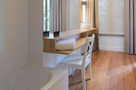 Boutique Maison Emile - 41
