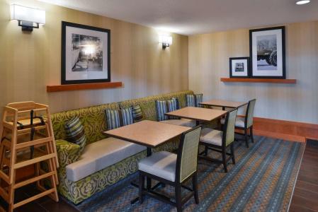 Hampton Inn & Suites by Hilton University NW - 34