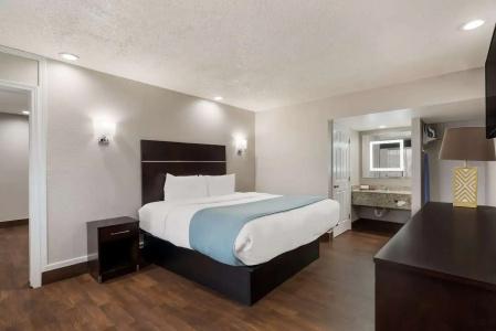 SureStay by Best Western - 33