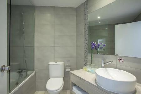 Limanaki Beach & Suites - 133
