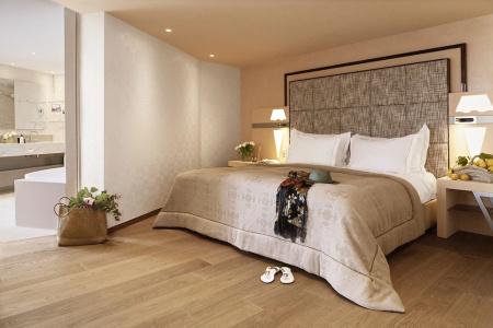 Eden Roc - The Leading Hotels of the World - 90