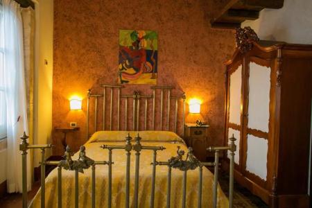 Henry's House - 141