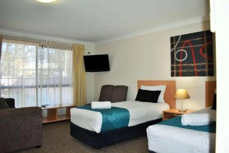 Best Western Tuscany on Tor Motor Inn - 41