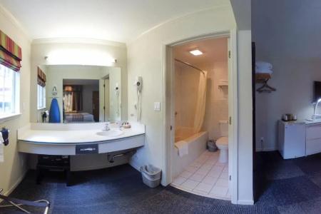 Inn at Golden Gate - 15