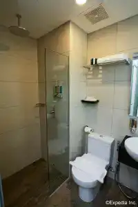 j8 (Sg Clean) - 8