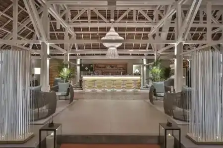 Anahita Golf & Spa - 0