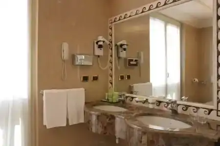 Grand Vanvitelli - 8