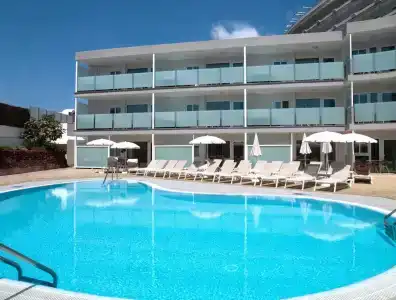 Hl Suite Nardos - Only Adults - 10
