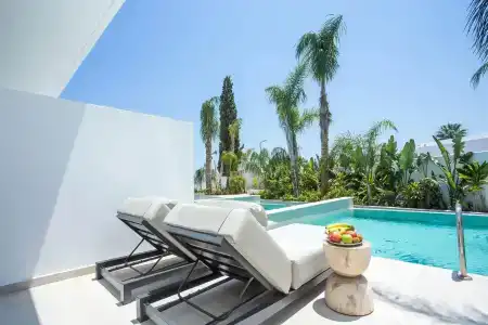 Vanik Suites - 57