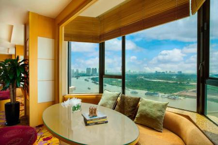 Renaissance Riverside Saigon - 56