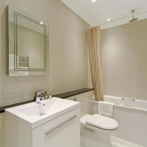 Queensgate Court - 49