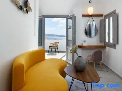 Allure Breeze Suites - 100