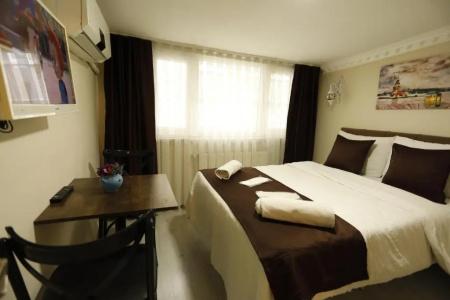 Nezahat Sultan Apart - 67