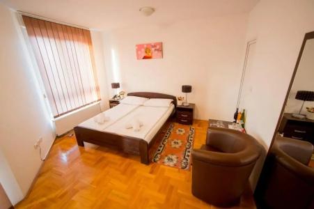 Hostel Royal - 1