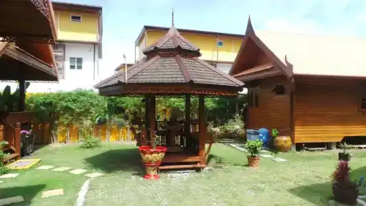 Golden Teak Resort Baan Sapparot - 44