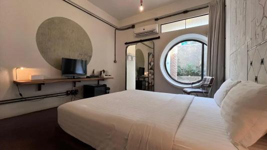 The Artel Nimman - 24