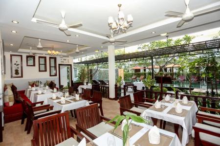 The Moon Residence & Spa - 28