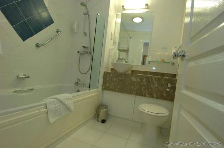 Holiday Inn Manchester West, An Ihg - 7