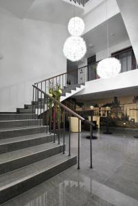 Palác - 12