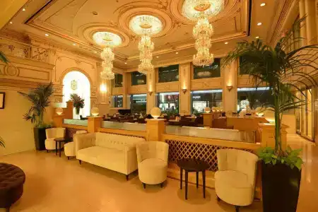 Shin Yokohama Grace - 35