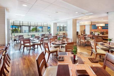Hilton & Spa - 27