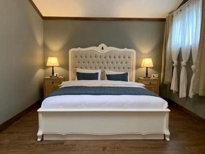 Loka Suites - 13
