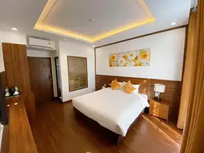 Jade Ha Long - 35