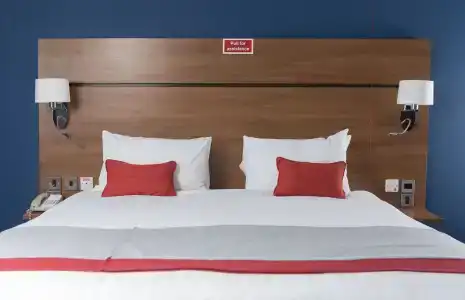 Holiday Inn Express Birmingham Star City, An Ihg - 9
