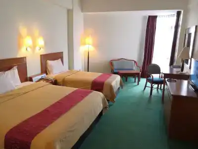 Grand Continental - 3