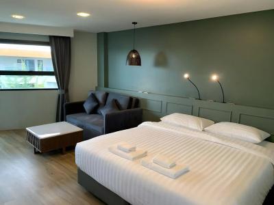 Eco Cozy Beachfront Resort Chaam - 5