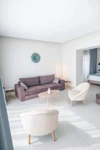 Pefkaki Boutique Loutraki - 85