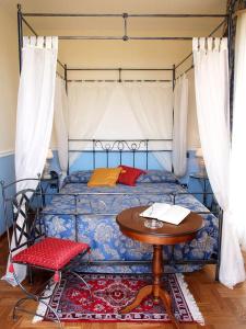 Petit Chateau - 40
