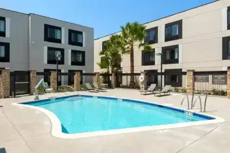 Four Points by Sheraton San Diego - Sea World - 13