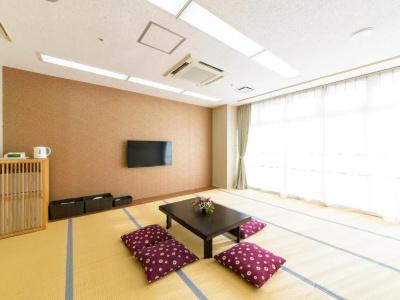 Abest Naha Kokusaidori - 51