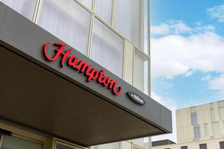 Hampton by Hilton Tours Centre, France - 0