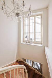 Bohemian Suites Athens - 88