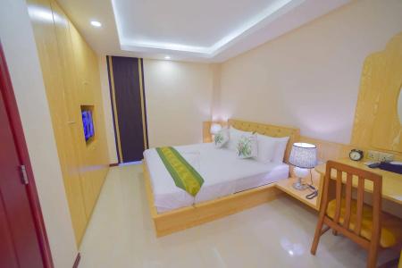 Hathaa Beach Maldives - 7
