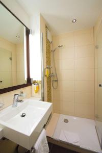 Best Western Kaiserhof - 10