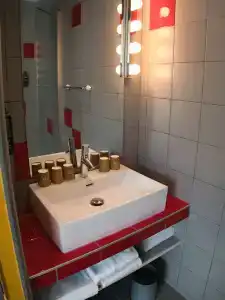 ibis Styles Métropole - 47