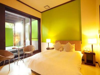 Allamanda - 19
