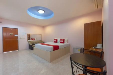 Oyo 1070 Paradise Resort - 6