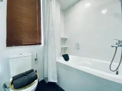 Dash Living on Mackenzie - 66