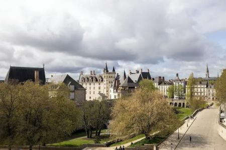 L'Hôtel - 87