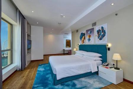 Ramada and Suites by Wyndham Dubai JBR - 87