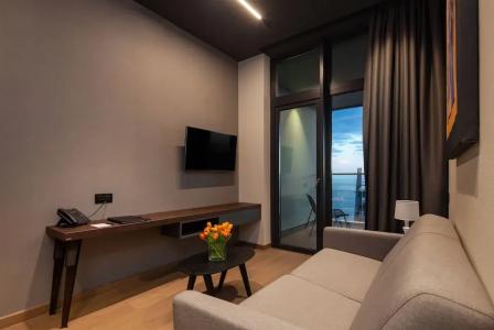 ONLY Boutique Suites & Residences - 37