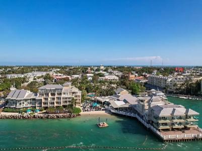 Pier House & Spa - 17