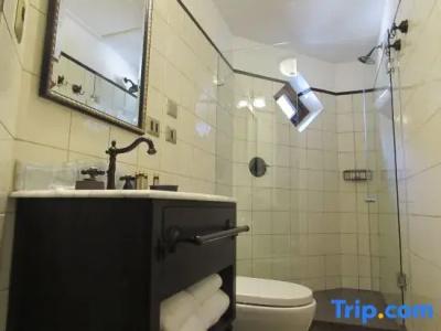 Boutique Castillo Rojo - 171