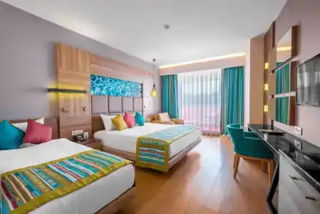 Long Beach Resort & Spa Deluxe - Ultra All Inclusive - 3